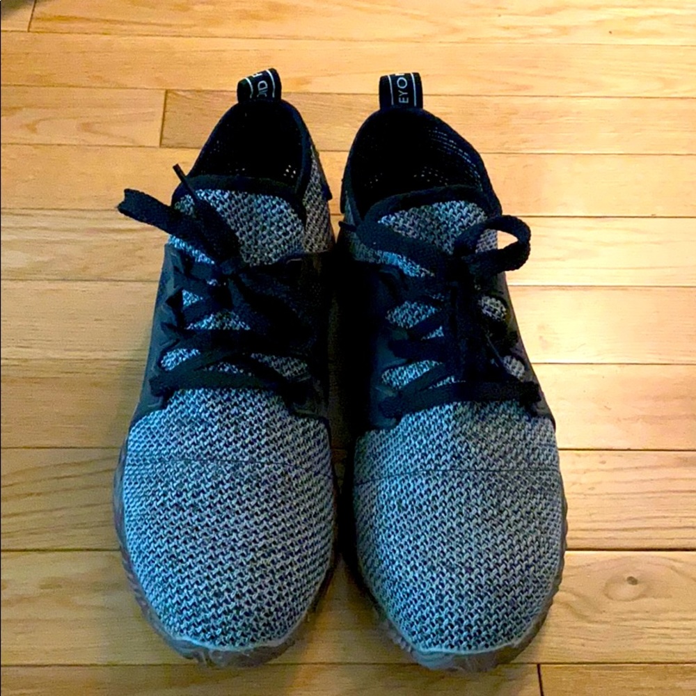 Ryder Indestructible  sneakers